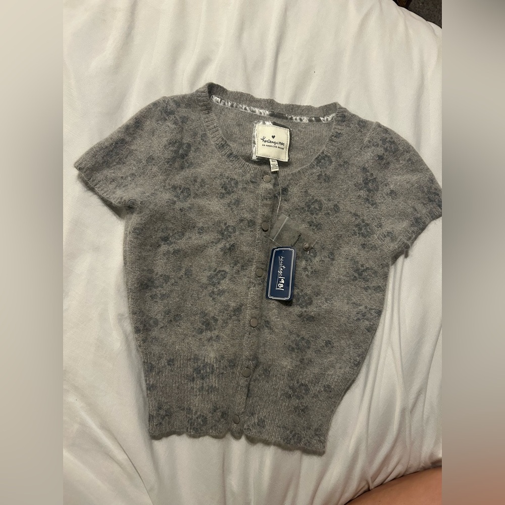 Heritage 1981 Gray Floral Short Sleeve Cardigan